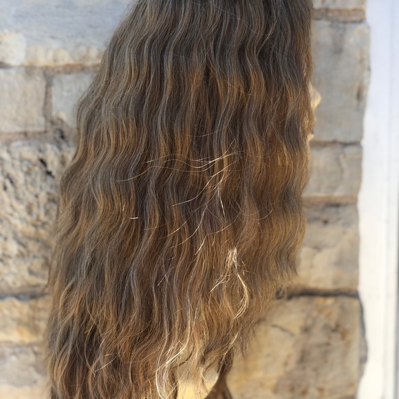Realistic Looking Lacefront Wig Blonde Mix main image 7